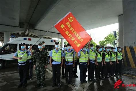 成立三个临时党支部，把党旗飘扬在抗疫最前线！ 澎湃号·政务 澎湃新闻 The Paper