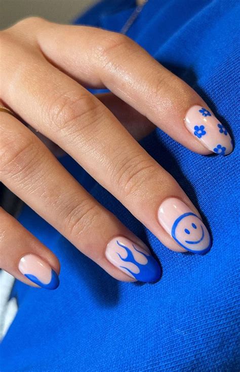 Cute Spring Nails To Inspire You Blue Pattern Nails