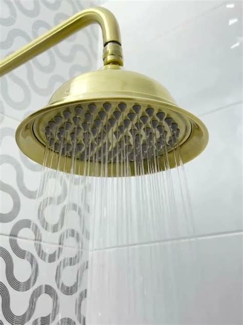 Душевая система с тропическим душем Vieir V413562-D бронза - YouTube