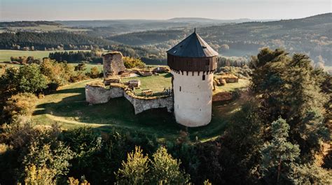 Zřícenina hradu Hartenštejn TuristickaMapa cz