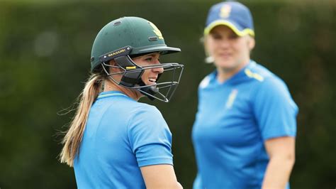 Mignon du Preez may have quit internationals but she's still in cricket ...