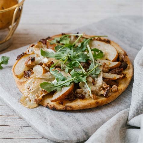 Pizza naan au porc effiloché BBQ TOUGO