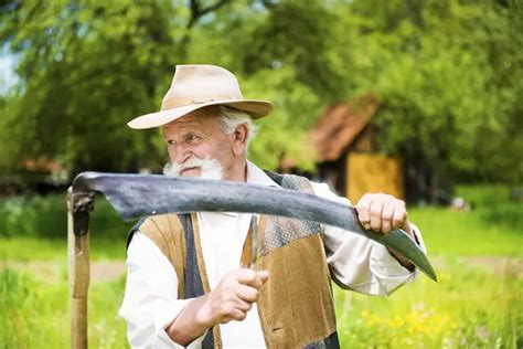 Hand Scythes How To Sharpen This Useful Yet Forgotten Tool From The Past