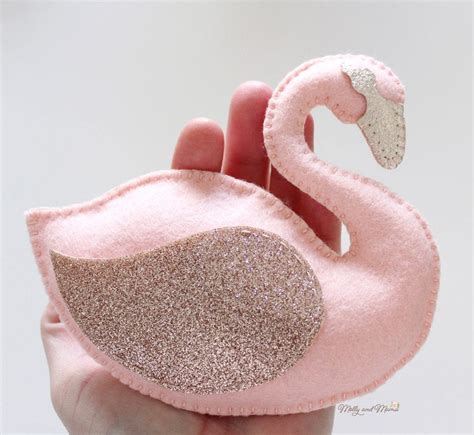 Sew A Simple Felt Swan Softie Molly And Mama