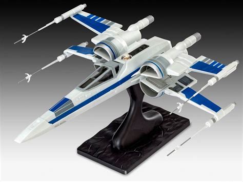 06696 Revell Resistance X Wing Fighter Star Wars Episode VII The