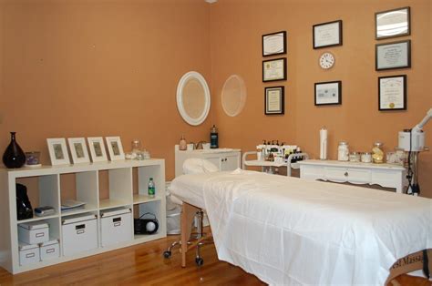 Esthetician Rooms Esthetician Room 2 Yelp Esthetician Room Spa