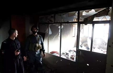 La explosión de una mezquita en Kabul deja 27 heridos