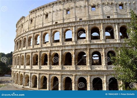 Romański Colosseum Amphitheatre W Rzym Obraz Stock Obraz złożonej z