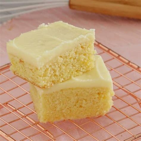 Easy Lemon Slice | Classic Recipe - Bake Play Smile