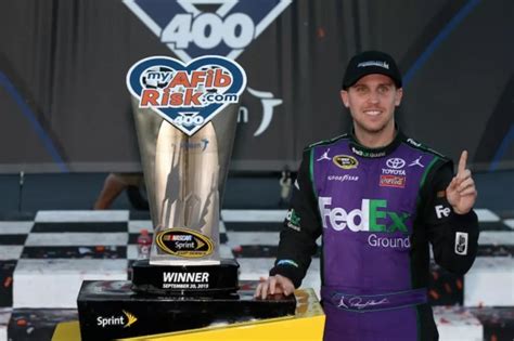 Denny Hamlin Wins 1st Race of NASCAR’s 2015 Chase at Chicago