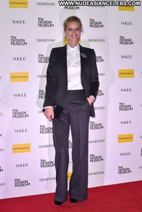 Eva Herzigova Party Beautiful Paparazzi London Celebrity Posing Hot Nude Scene