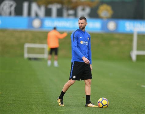 Inter Lite Tra Onana E Brozovic In Allenamento Stadiosport It