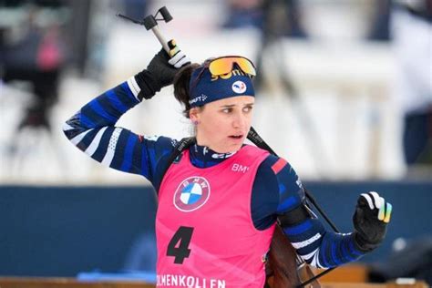 Biathlon Dans La Course Au Globe De Cristal Julia Simon Joue La