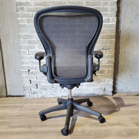 Used Herman Miller Aeron Size C Basic | Duckys Office Furniture