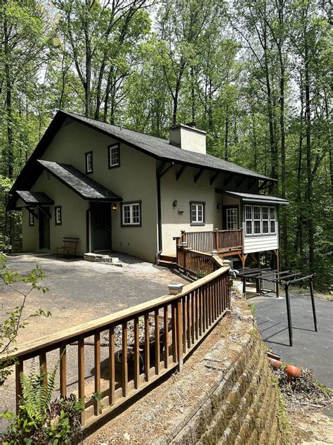 Bach-Berg Haus in Helen, Ga - Houses for Rent in Helen, Georgia, United States - Airbnb