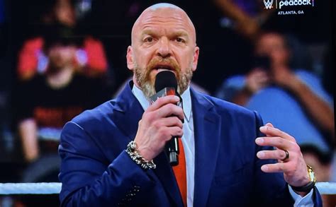 Visiting B and h photo video reveals a surprising conveyor belt 1