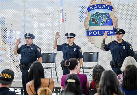 Kaua‘i Police Department welcomes three new officers - The Garden Island