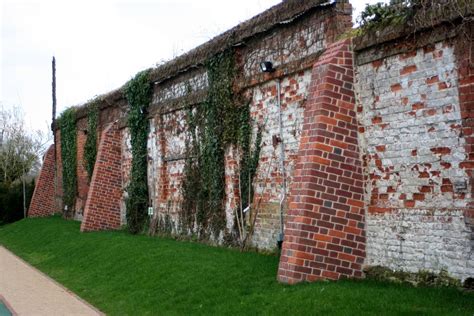 Buttressed Retaining Walls Structural Guide