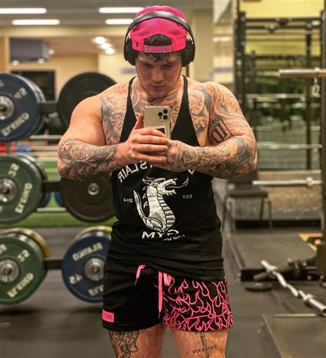 Derek Martin😈 on Twitter: "Gym selfies to see my 3 week progress