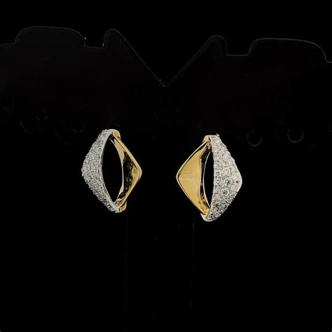 Real Diamonds Party Wear Fancy Diamond Stud Earrings 2 28 Grams 14 Kt