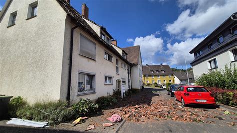 Massive Schäden nach Unwetter Tornado Verdacht im Sauerland