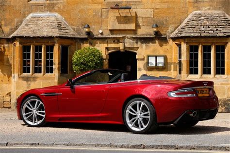 Aston Martin DBS Volante images (2 of 25)