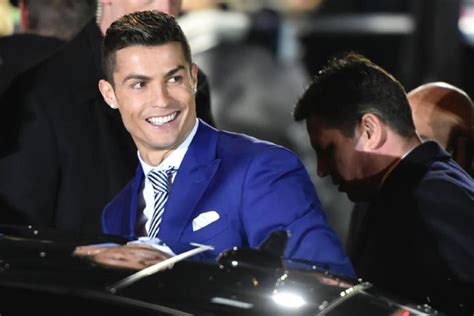 Ronaldo Becomes Football S First Billionaire Footballer Graphic Online