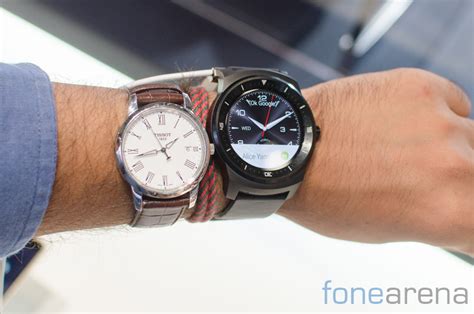 Lg G Watch R Hands On And Photo Gallery