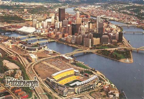 PK0936. Pittsburgh.Aerial view of downtown Pittsburgh, Pennsylvania and ...