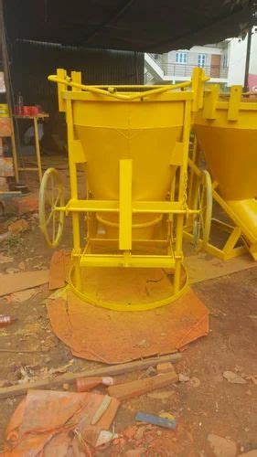 Tower Crane Concrete Bucket For Column Concreting Capacity L At