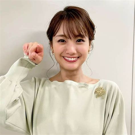 女子アナウンサーまとめさんのインスタグラム写真 女子アナウンサーまとめinstagram「 清華スマイル 井上清華 可愛い