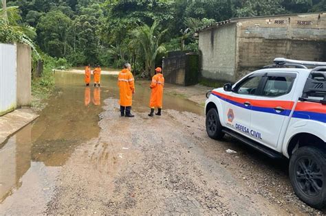 Ubatuba Recebe Ajuda Humanit Ria Ap S Declarar Situa O De Emerg Ncia