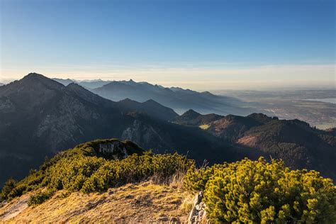 Schattenspiel Blick Vom Hochfelln Auf Hochgern Links Flickr