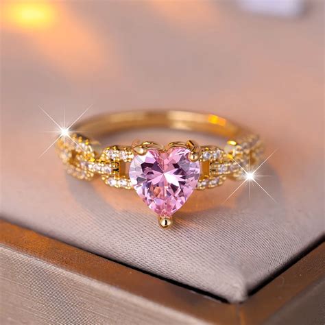 Elegant Pink Crystal Heart Stone Ring Romantic Love Heart Engagement