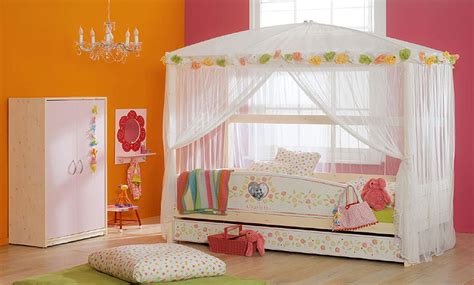 Cama Roses Con Dosel Rosas Y Cama Nido