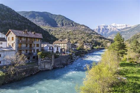 Broto y Buesa Huesca Ordesa Huesca Paisajes de españa