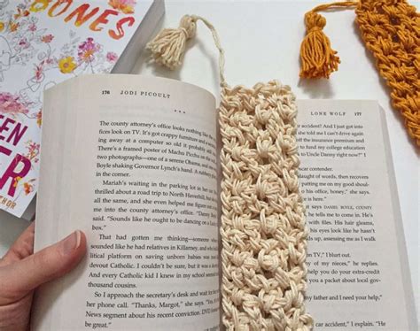 How To Crochet An Easy Textured Bookmark This Pixie Creates