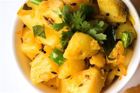 Spiced Potato Aloo Chaat With Mint Cilantro Pure Indian Foods Blog