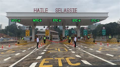 Chinese Built Nairobi Expressway Haile Selassie Exit Plaza Launched