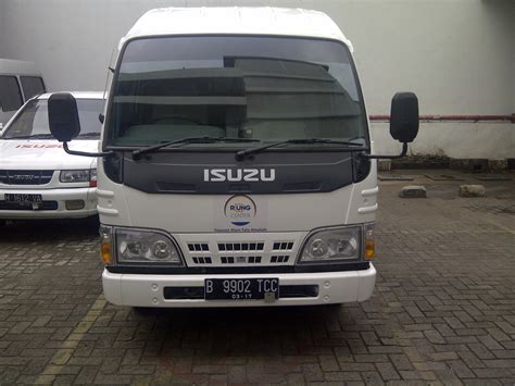 Aplikasi Isuzu ELF NHR 55 CO Unit PERPUSTAKAAN KELILING