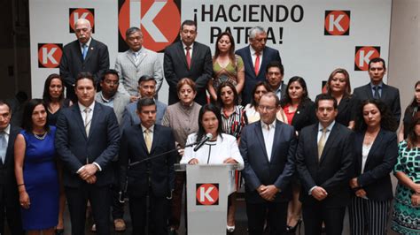 Unas 15 personas cercanas a Keiko Fujimori se acogerían a la