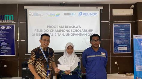 Pelindo Regional Tanjungpandan Serahkan Bantuan Pendidikan Bagi Siswa