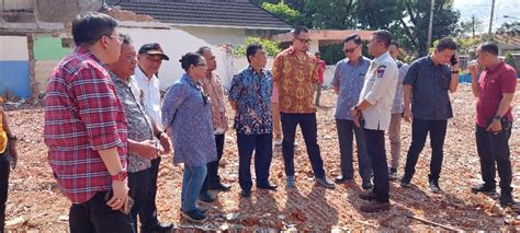 Pantau Cagar Budaya Rumah Singgah Soekarno Di Padang Atut Adianto