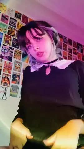 Can A Simple Altgirl With Small Tits Still Make You Hard Scrolller