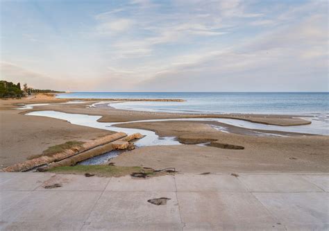 Une Plage Au Monde Surprend Par Ses Sources D Eau Douce O Se Trouve T