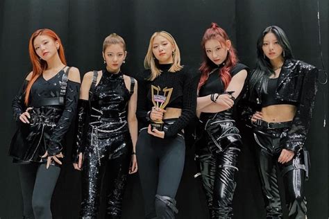 Itzy Debut Di Jepang Lewat Album Digital Antara News