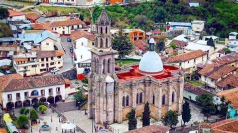 As Es Angangueo El Pueblo M Gico De Michoac N Entre Mariposas Y Casas