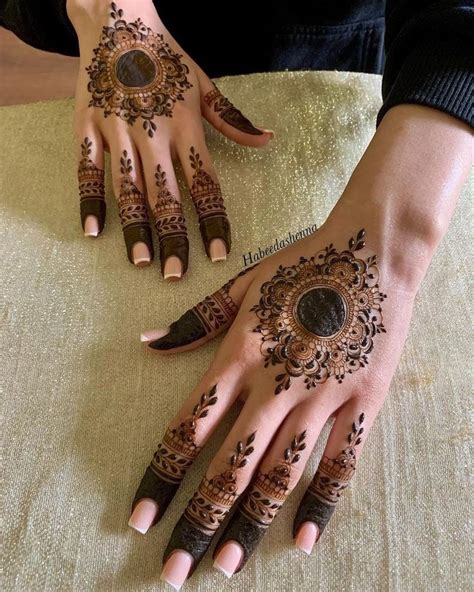 Arabic Backhand Mehndi Designs Circle Mehndi Designs Round Mehndi