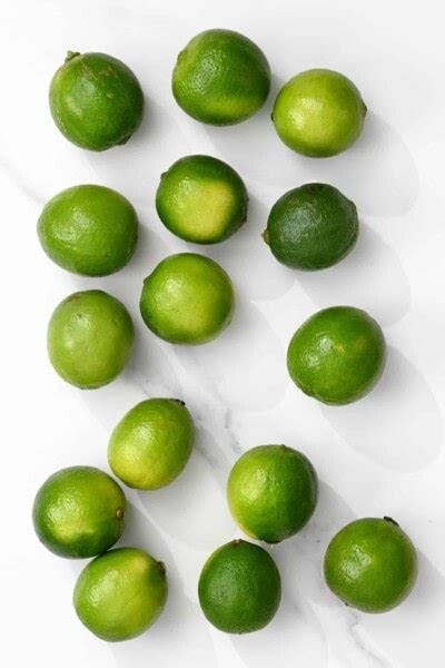 How To Juice A Lime Methods With Without Juicer Freeze It