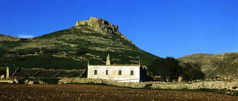 Fortezze E Castelli Di Puglia Il Castello Del Garagnone A Spinazzola